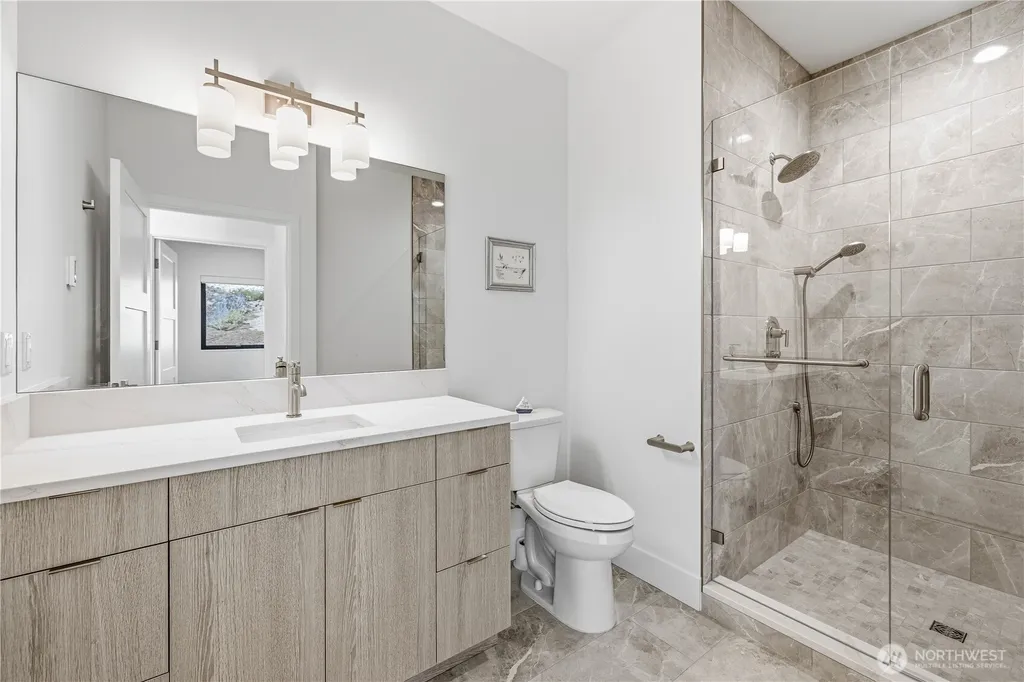 3923 Rockridge Parkway Anacortes WA 98221