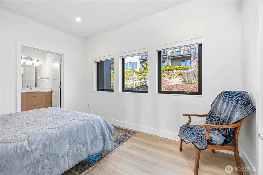 3923 Rockridge Parkway Anacortes WA 98221