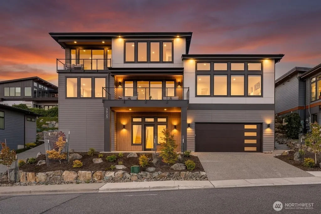 3923 Rockridge Parkway Anacortes WA 98221