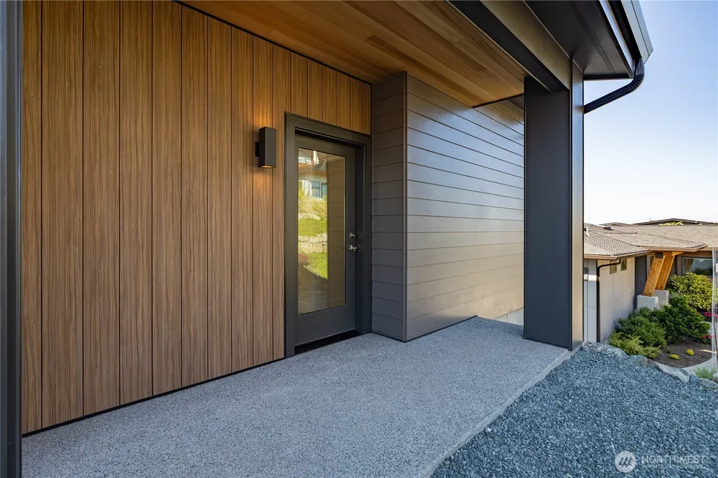3923 Rockridge Parkway Anacortes WA 98221