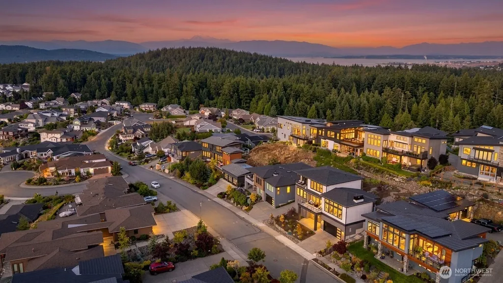 3923 Rockridge Parkway Anacortes WA 98221