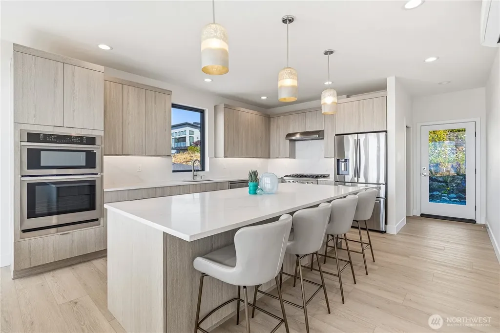3923 Rockridge Parkway Anacortes WA 98221