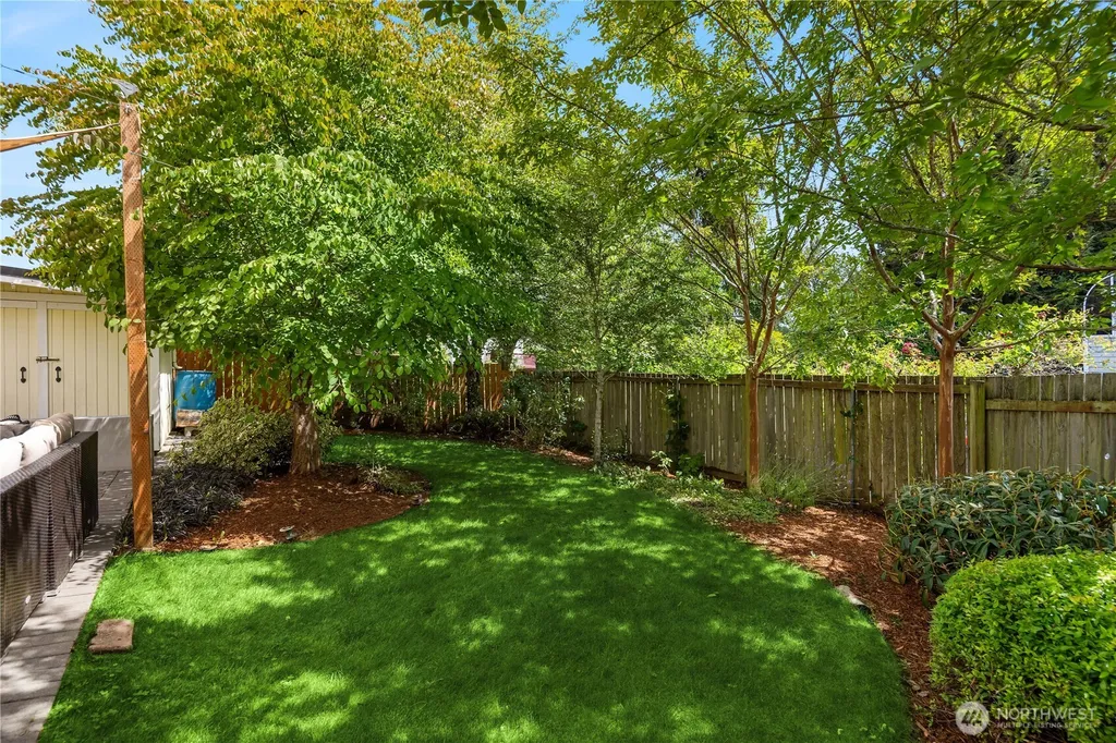 1537 S Pearl Street Seattle WA 98108
