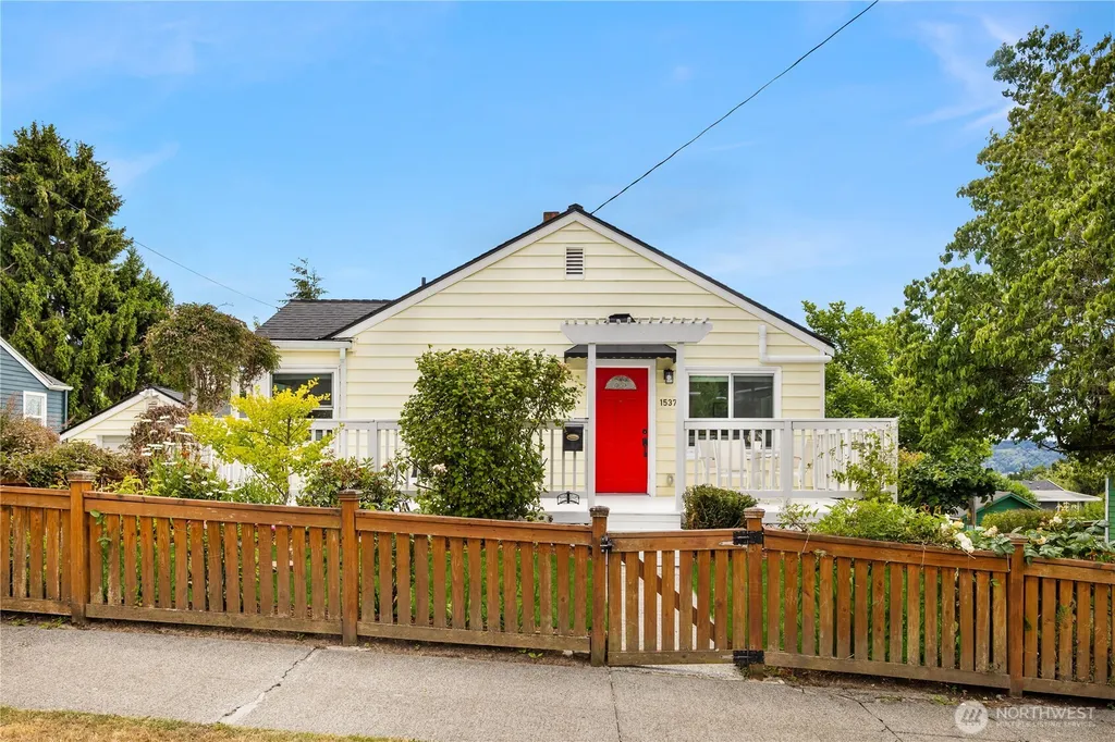 1537 S Pearl Street Seattle WA 98108