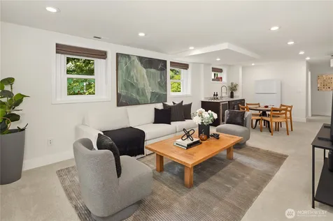 1537 S Pearl Street Seattle WA 98108