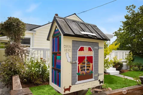 1537 S Pearl Street Seattle WA 98108