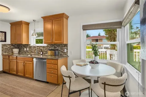 1537 S Pearl Street Seattle WA 98108