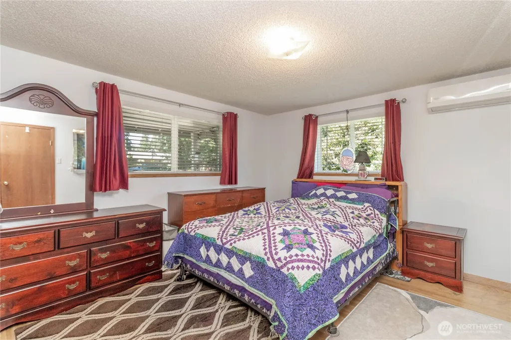 19613 Filbert Drive Bothell WA 98012