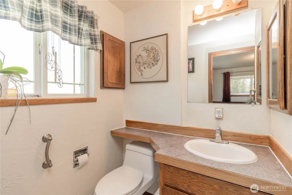 19613 Filbert Drive Bothell WA 98012