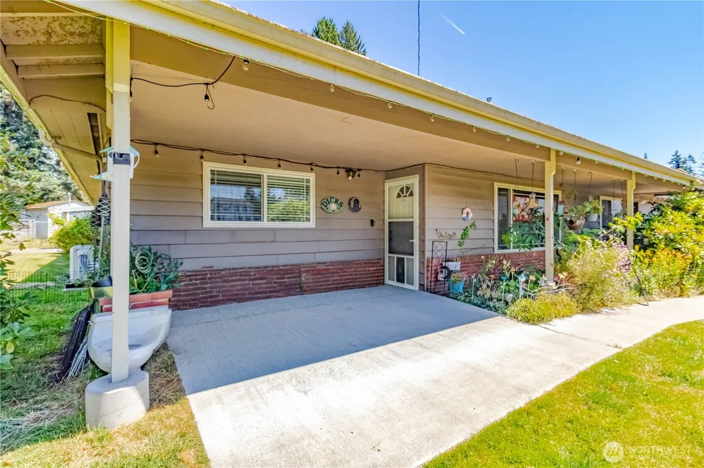 19613 Filbert Drive Bothell WA 98012