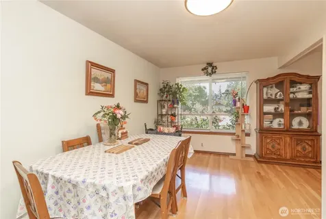 19613 Filbert Drive Bothell WA 98012