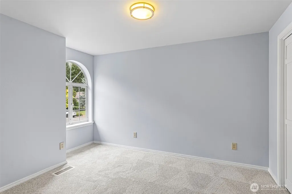 1721 142nd Place SE Mill Creek WA 98012