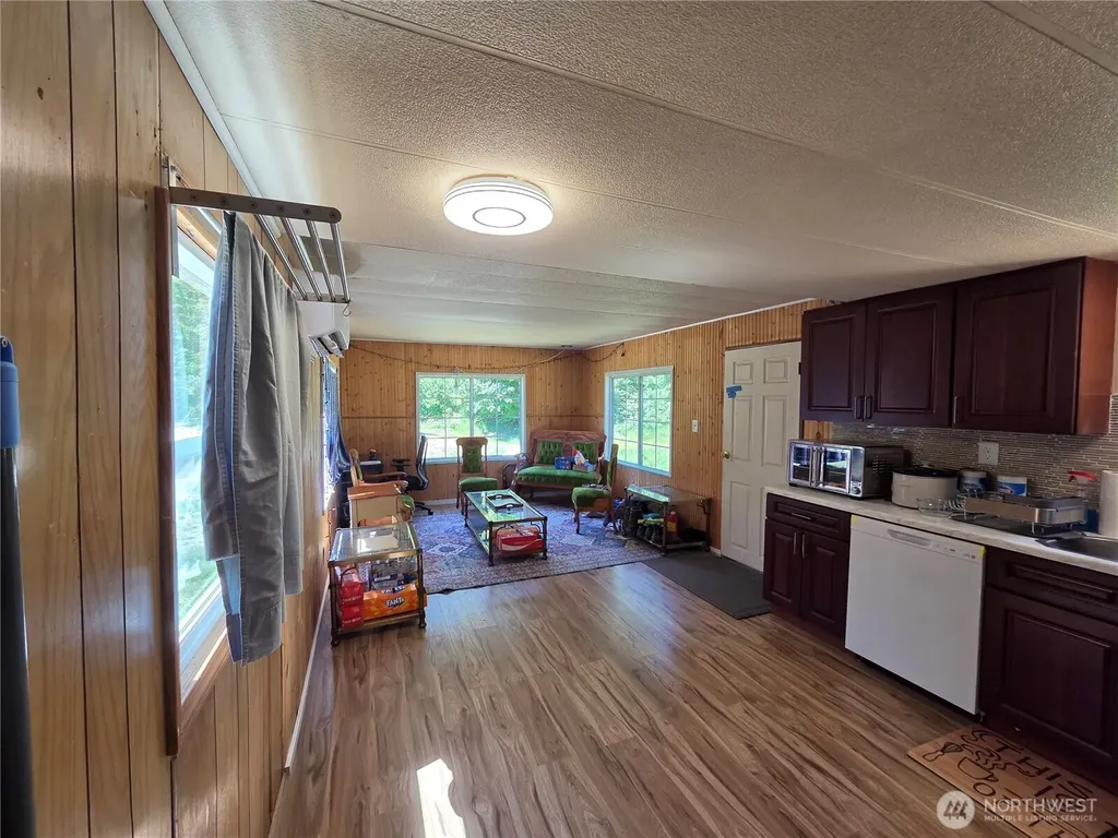 108 Savio Road E Randle WA 98377