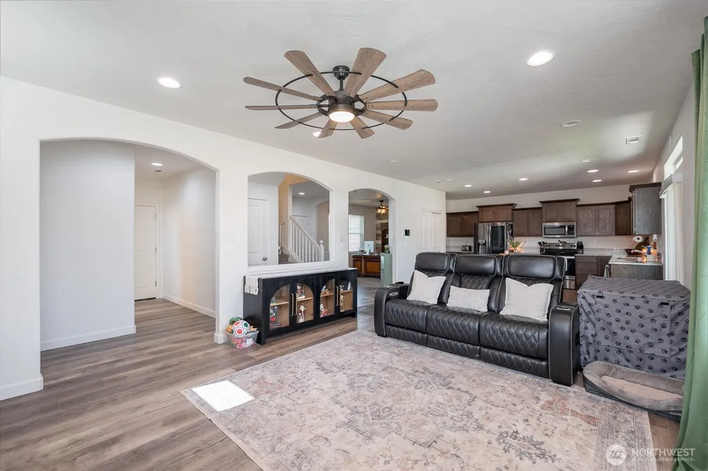 4211 W Heaverlo Drive Moses Lake WA 98837
