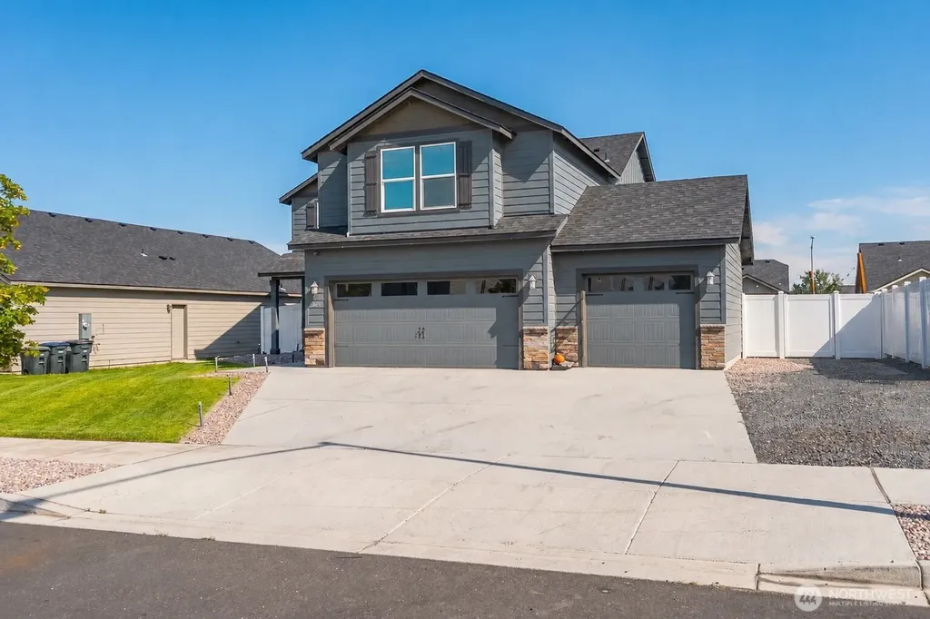 4211 W Heaverlo Drive Moses Lake WA 98837