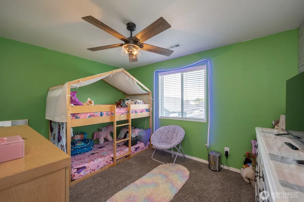 4211 W Heaverlo Drive Moses Lake WA 98837