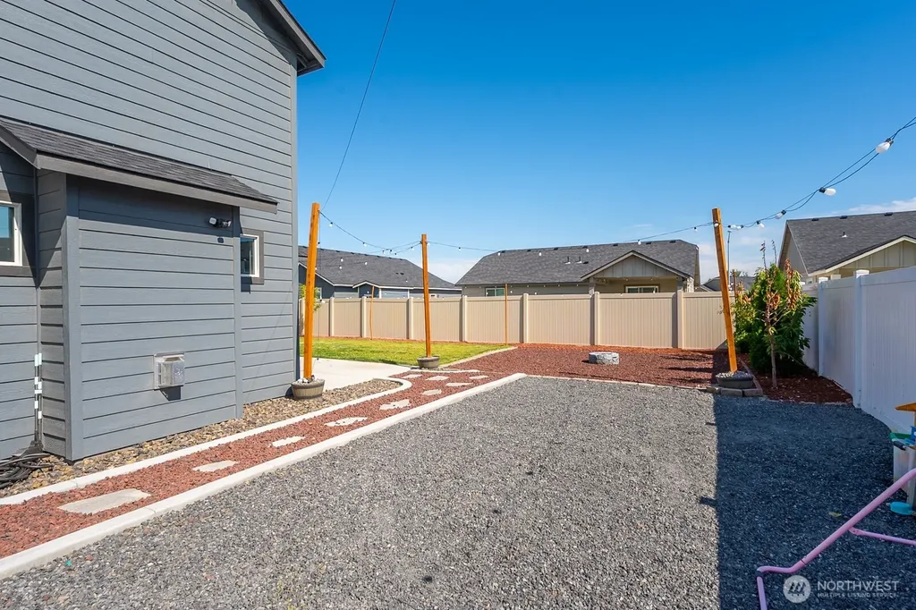 4211 W Heaverlo Drive Moses Lake WA 98837