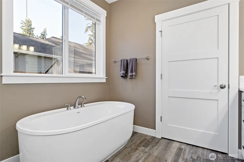 15119 33rd Avenue Ct E Tacoma WA 98446