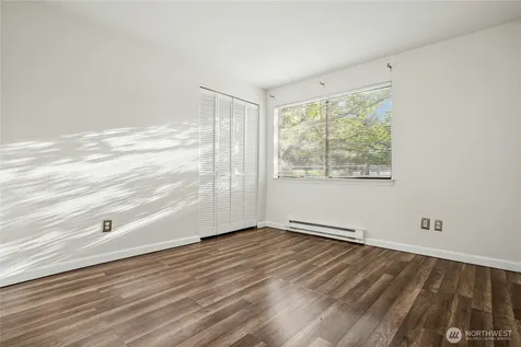 709 143rd Avenue NE Bellevue WA 98007
