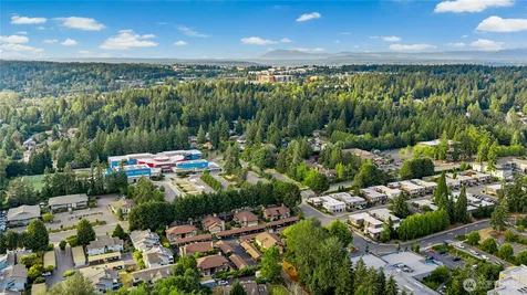 709 143rd Avenue NE Bellevue WA 98007