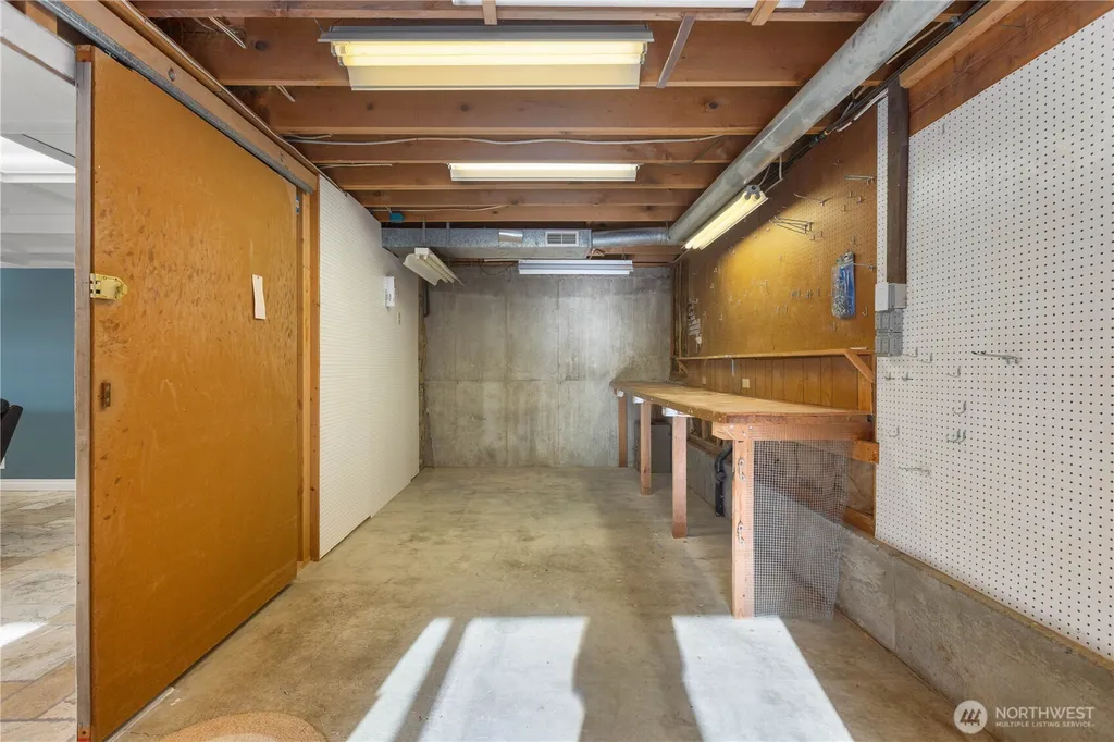 13730 SE 23rd Lane Bellevue WA 98005