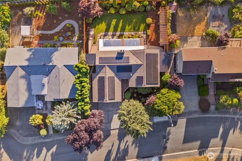 13730 SE 23rd Lane Bellevue WA 98005