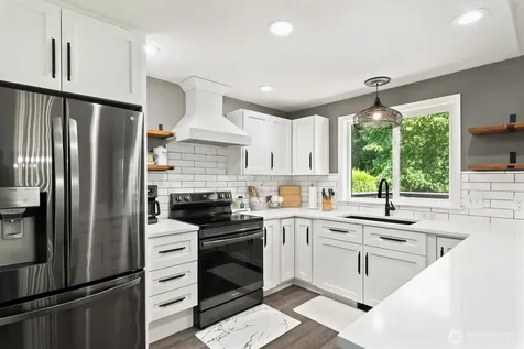 2901 Club Court Mount Vernon WA 98273