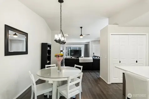 2901 Club Court Mount Vernon WA 98273