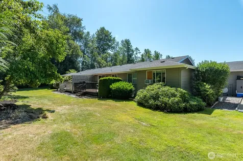 2901 Club Court Mount Vernon WA 98273