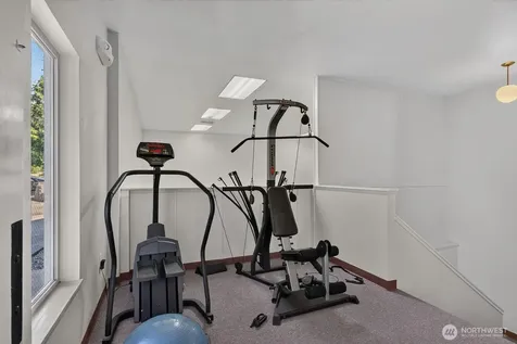 2901 Club Court Mount Vernon WA 98273