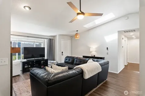 2901 Club Court Mount Vernon WA 98273