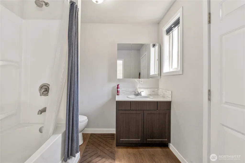 16930 118th Street NE Arlington WA 98223