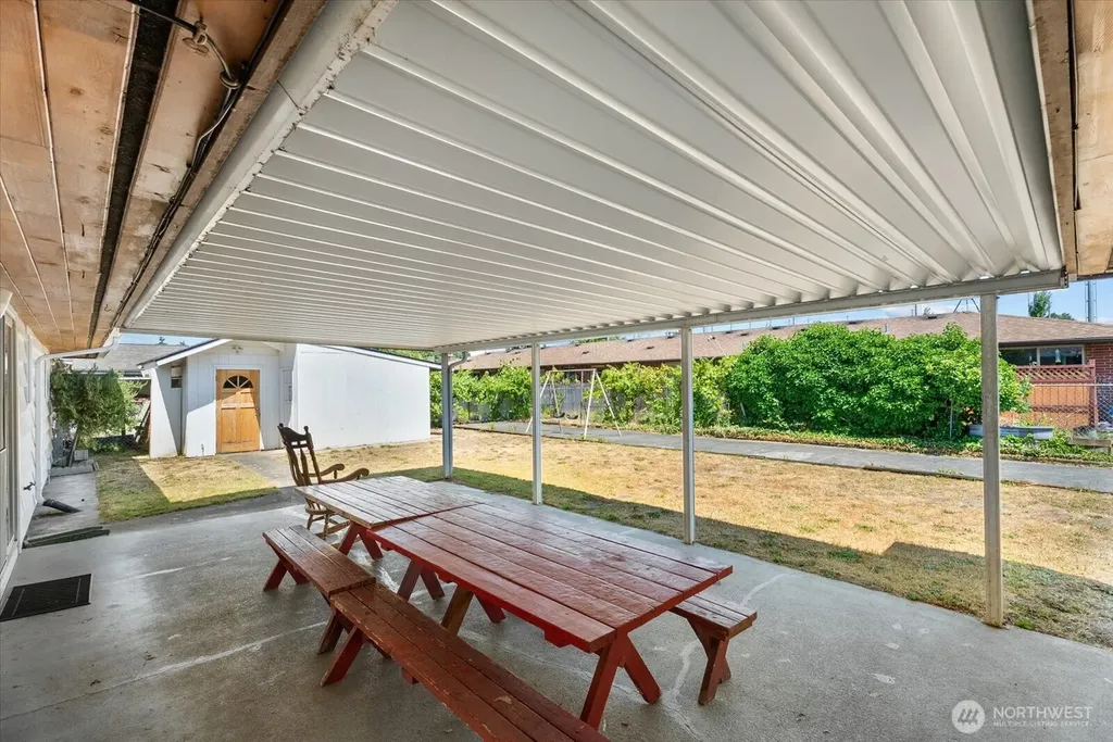 1718 G Street SE Auburn WA 98002