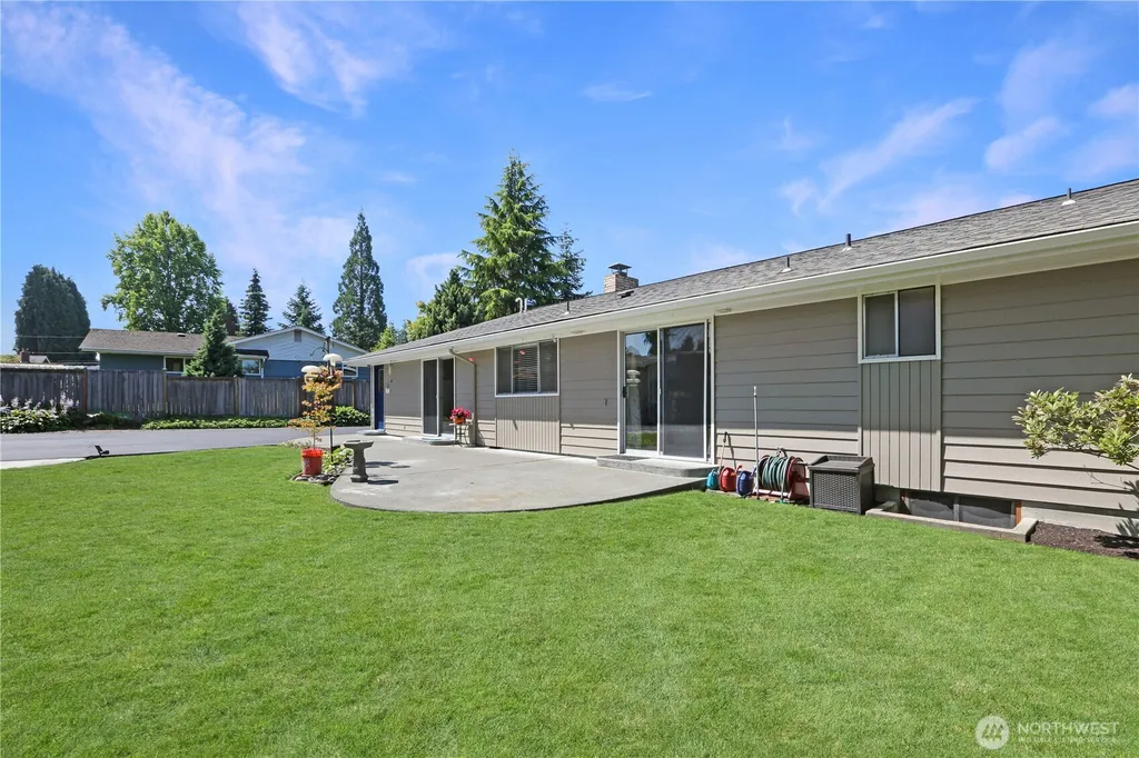 7307 68th Avenue NE Marysville WA 98270