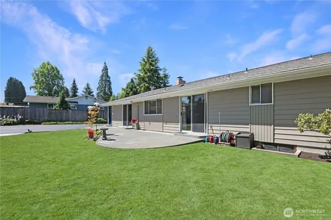 7307 68th Avenue NE Marysville WA 98270