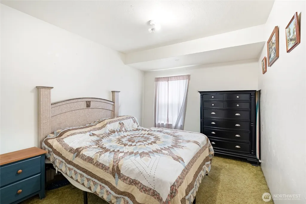 1604 W 1st Street Aberdeen WA 98520