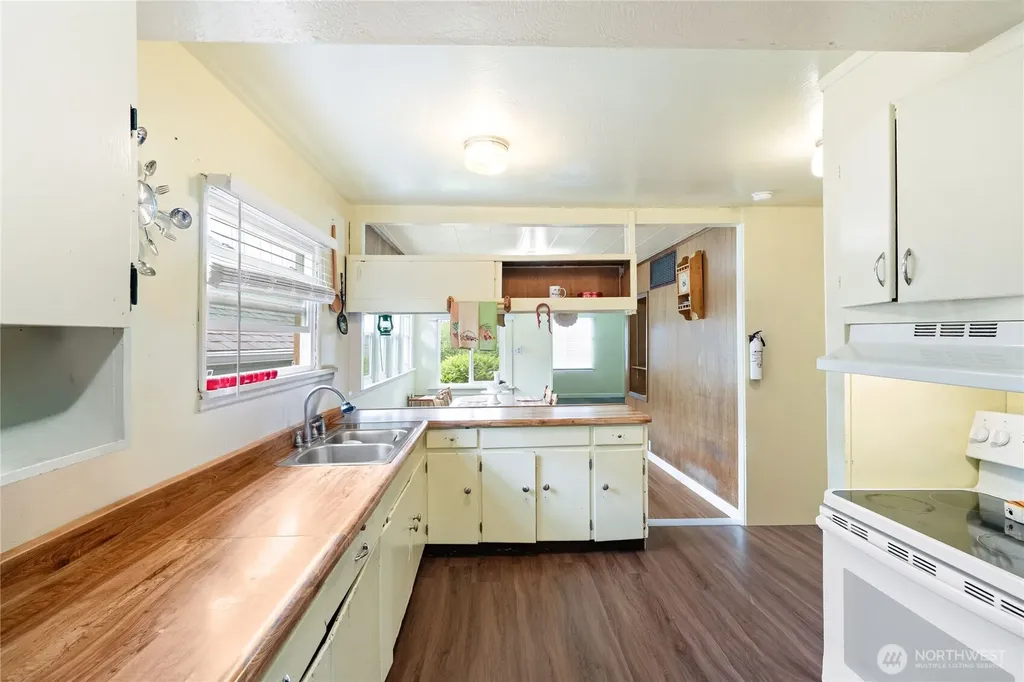 1604 W 1st Street Aberdeen WA 98520