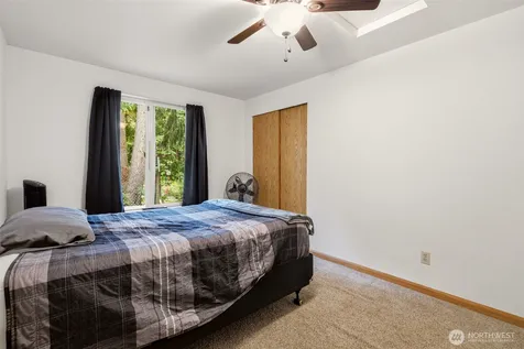 44207 Pine Road Gold Bar WA 98251