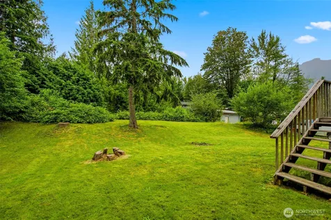 44207 Pine Road Gold Bar WA 98251