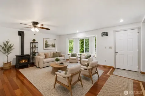 44207 Pine Road Gold Bar WA 98251