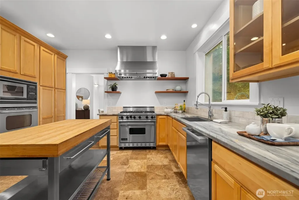 26726 NE Ames Lake Road Redmond WA 98053