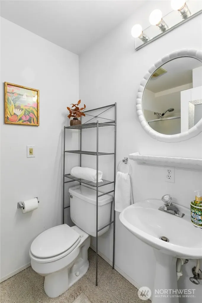 6074 Osprey Circle Bremerton WA 98312