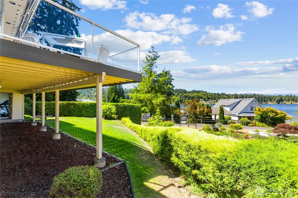 6074 Osprey Circle Bremerton WA 98312