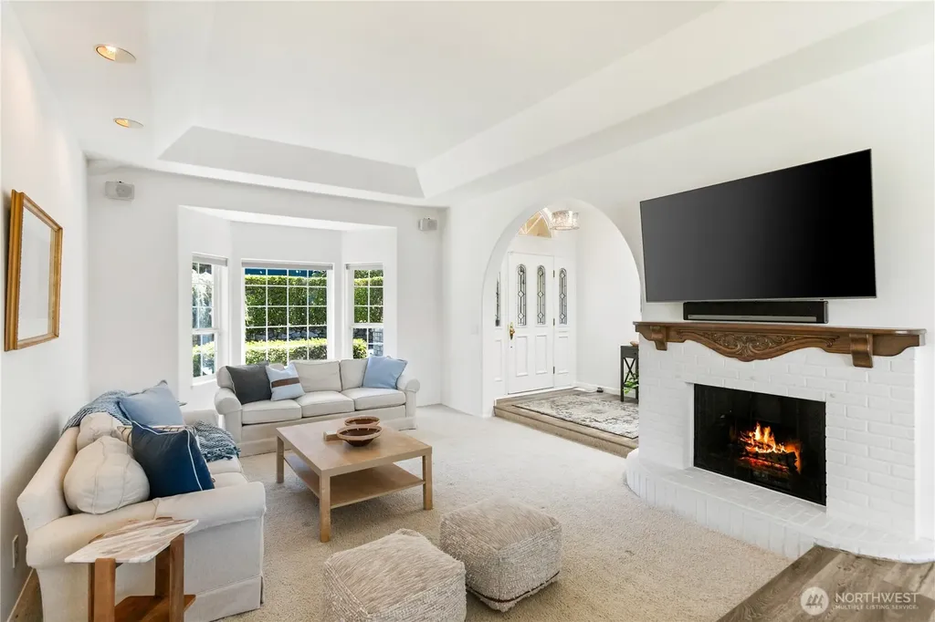 6074 Osprey Circle Bremerton WA 98312