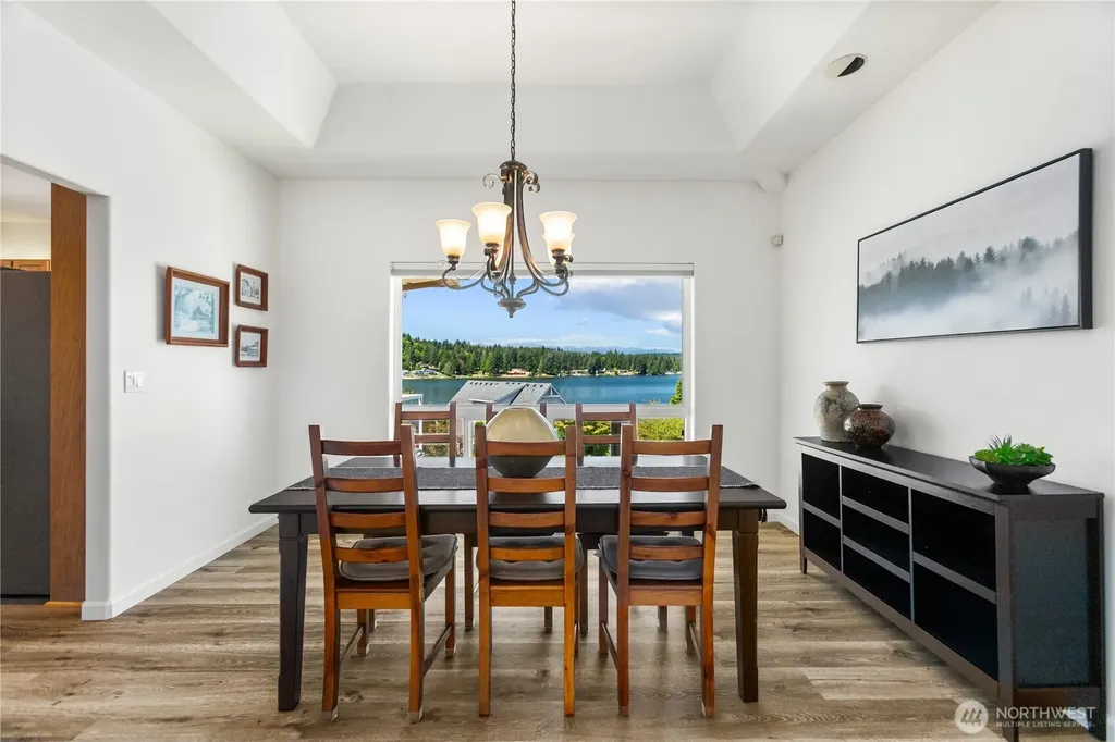 6074 Osprey Circle Bremerton WA 98312