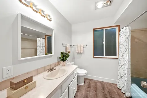 23029 61st Avenue SE Woodinville WA 98072