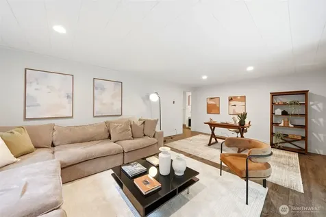 23029 61st Avenue SE Woodinville WA 98072