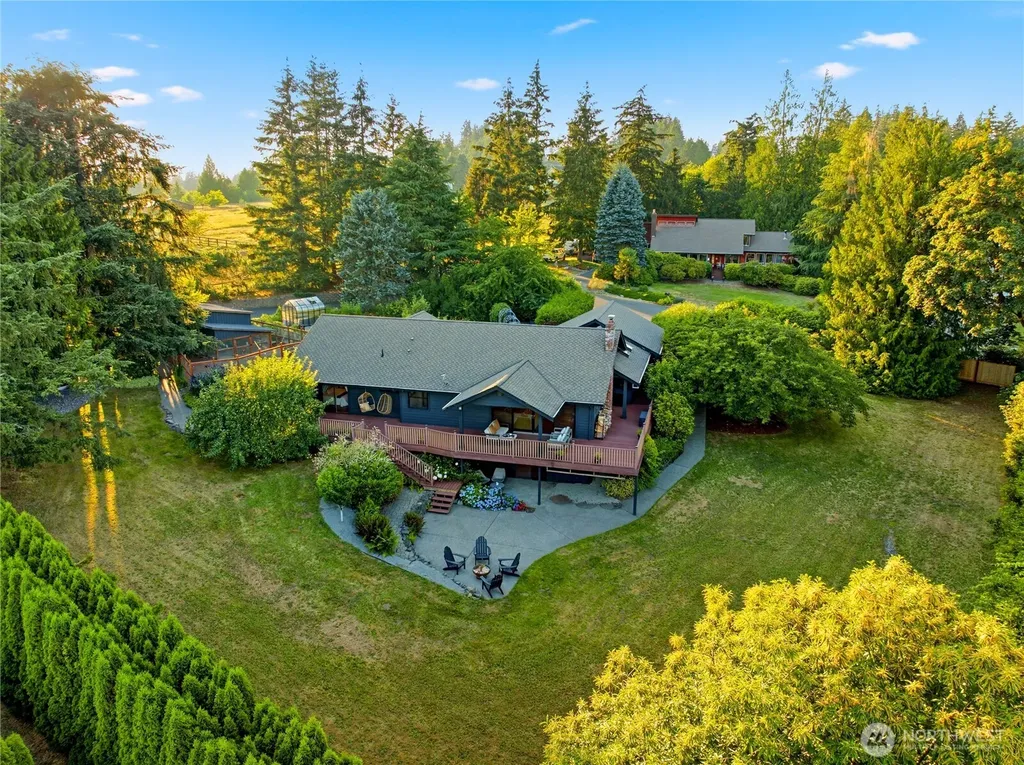 25615 SE 396th Street Enumclaw WA 98022