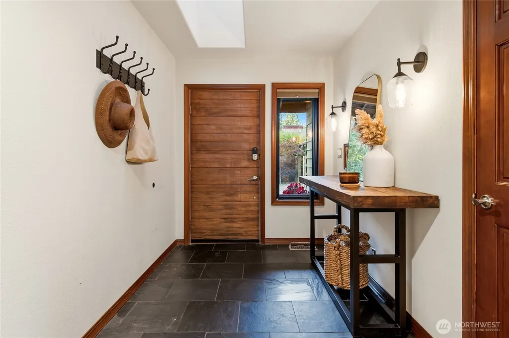 25615 SE 396th Street Enumclaw WA 98022