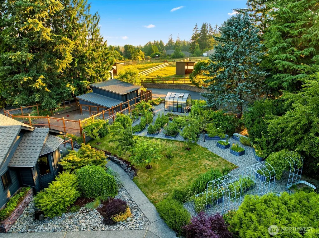 25615 SE 396th Street Enumclaw WA 98022